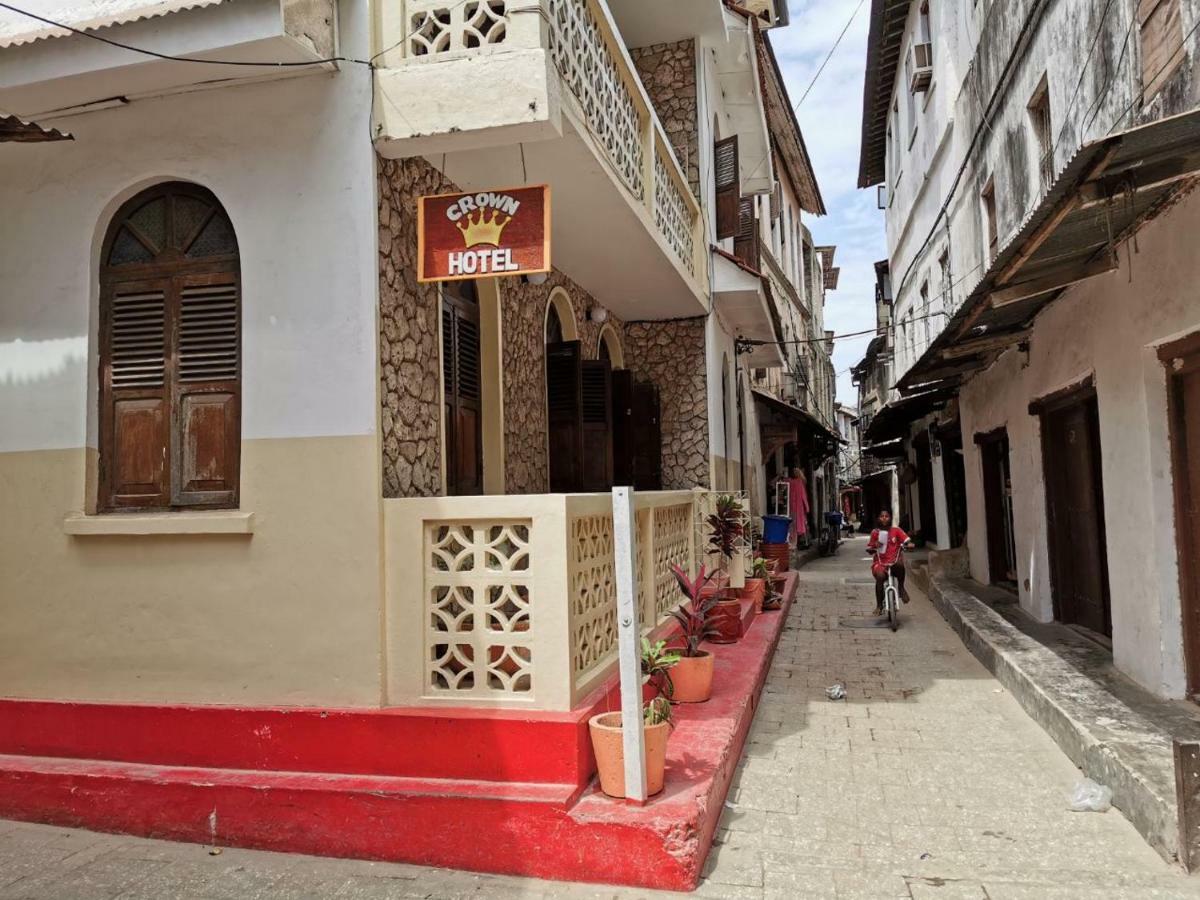 Crown Hotel Zanzibar ภายนอก รูปภาพ